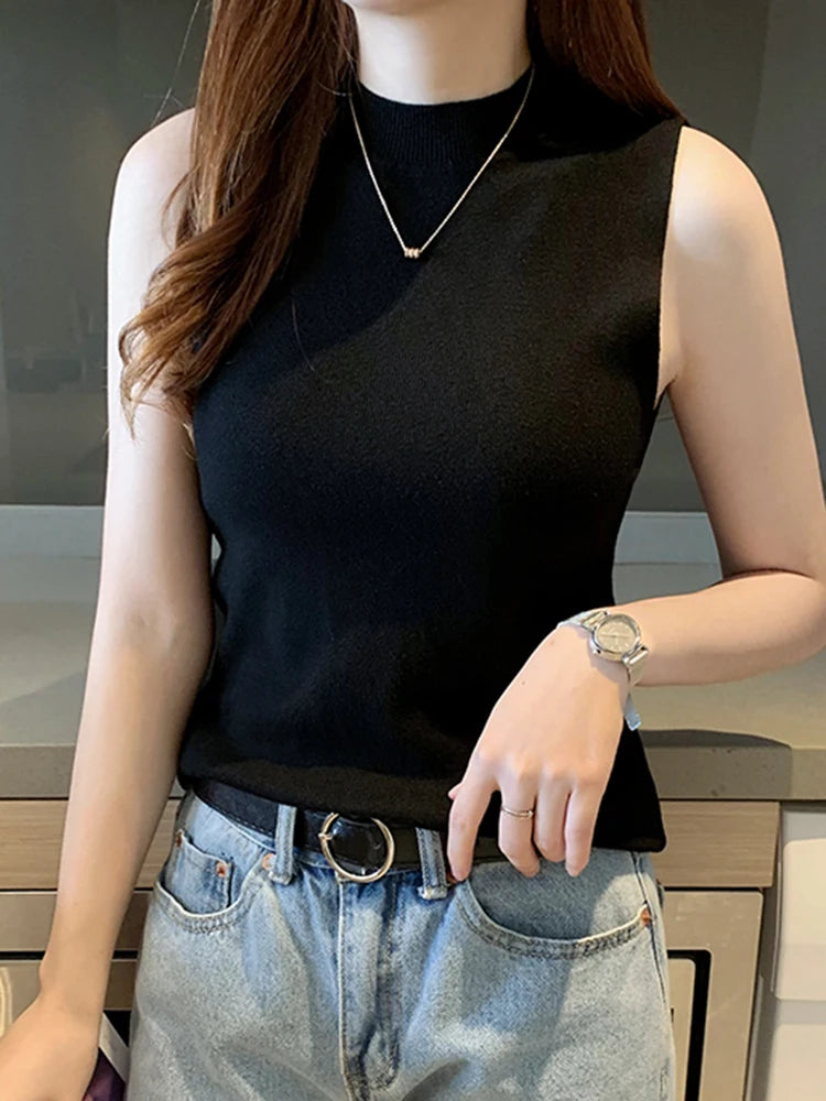 Classic Knit Sleeveless Tank Top with Slim Fit Everyday Casual Streetwear Style