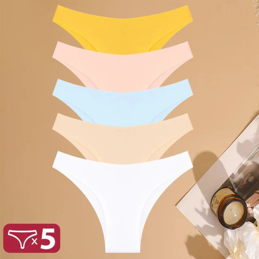 5-Piece Women’s Seamless Low-Rise Brazilian Briefs Set with Colorful Striped Details, Smooth Silhouette and Assorted Designs