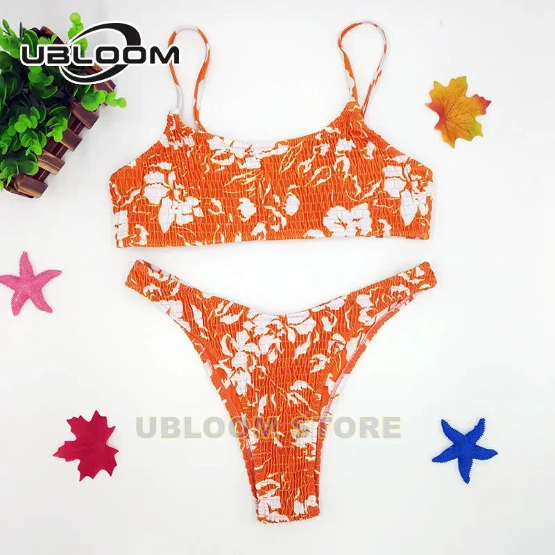 Vibrant Green Floral Underwire Bikini with Ruched Texture