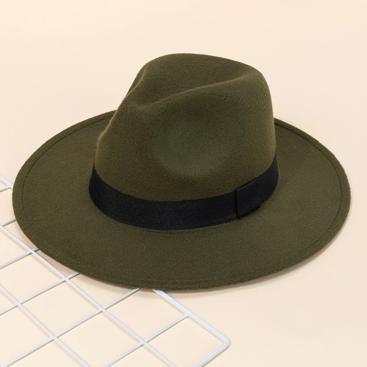 Classic Wide Brim Felt Fedora Hat with Structured Crown for Modern Everyday Styling