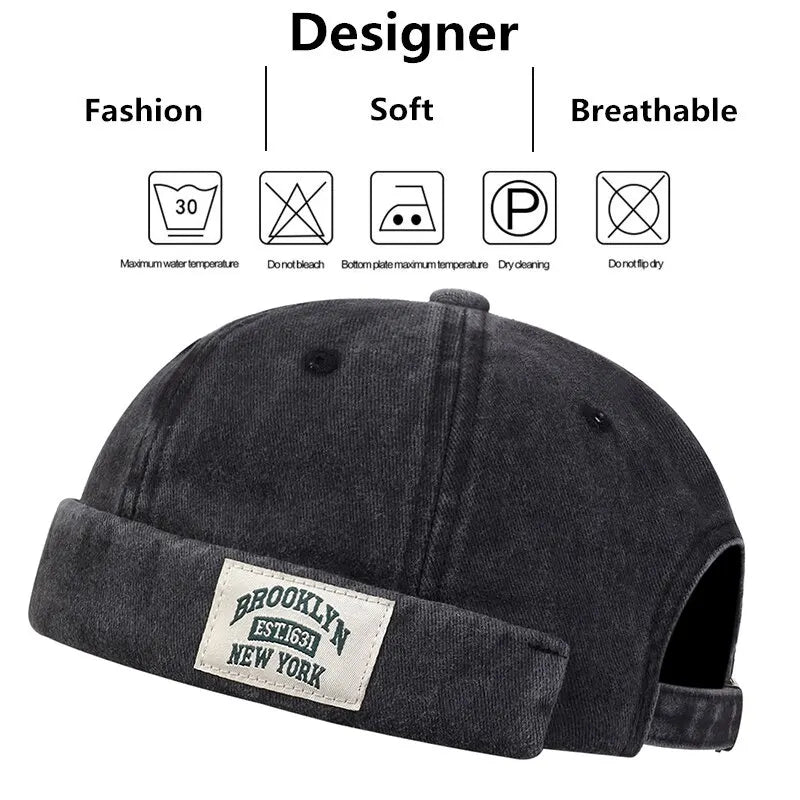 Minimalist Folded Cuffed Beanie with Woven Patch Detail for Contemporary Streetwear Fashion