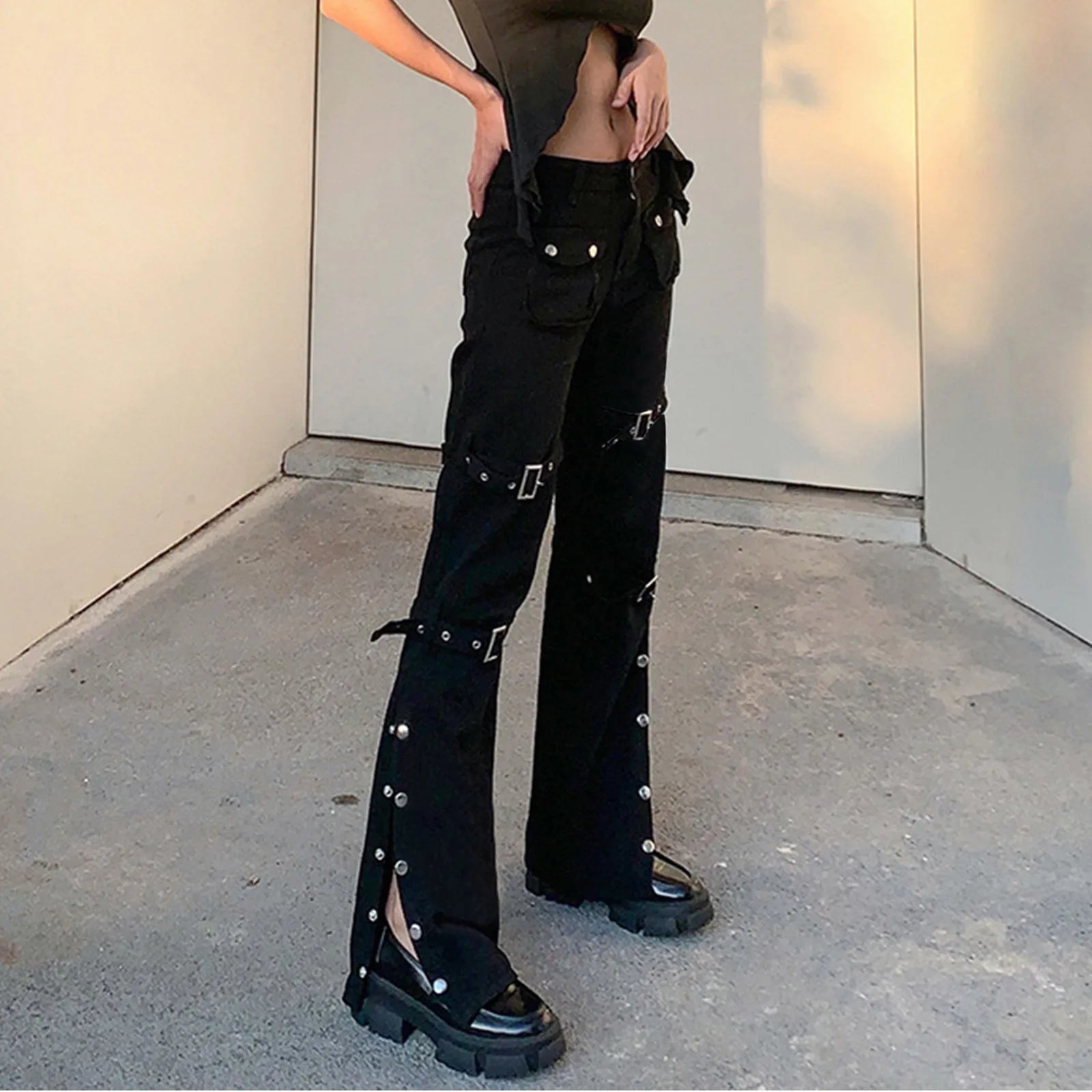 Women's Low Rise Straight Leg Utility Pants with Metal Hardware and Streetwear Style