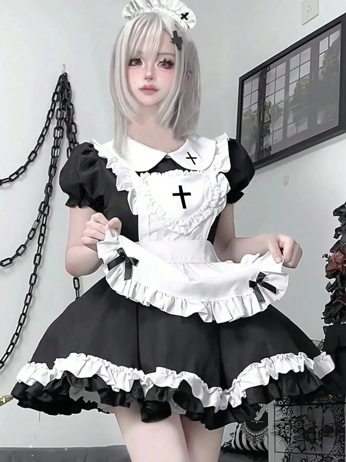 Women's Lace Trim Maid-Inspired Mini Dress with Apron and Puff Sleeve Design