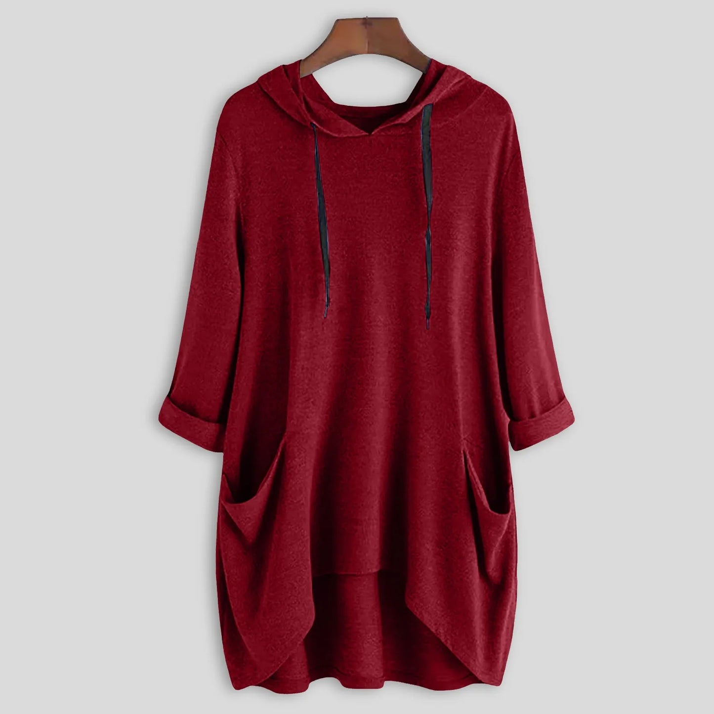 Relaxed Asymmetrical Hem Hooded Pullover for Casual Everyday Streetwear