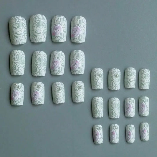 Elegant Lace Pattern Press On Nails with Romantic Vintage Inspired Artwork
