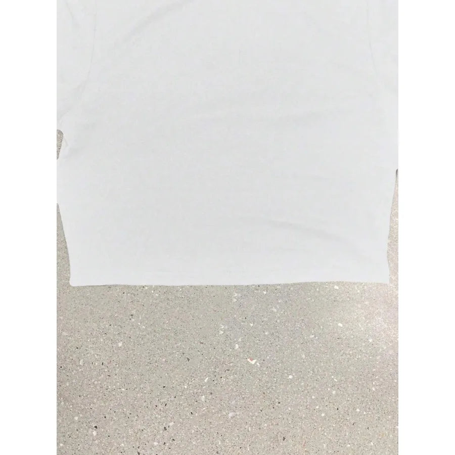 Alternative Graphic Crop Tee with Vintage Inspired Artwork and Streetwear Edge
