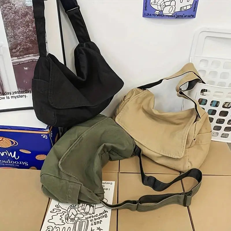 Vintage Canvas Messenger Bag with Flap Closure Casual Crossbody Shoulder Design