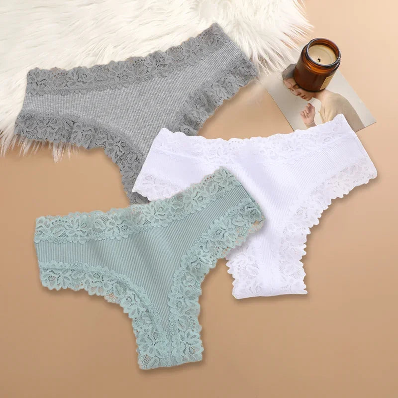 Three-Piece Ribbed Cotton-Blend Bikini Panty Set with Scalloped Lace Trim