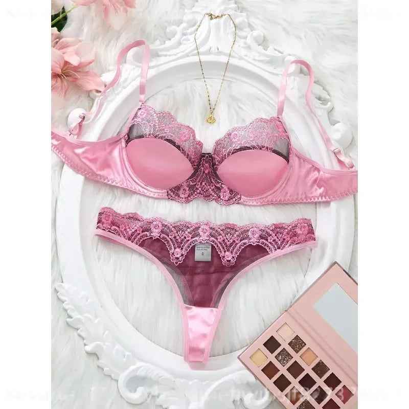 Contrast Floral Lace Balconette Push-Up Bra and Scalloped Thong Set