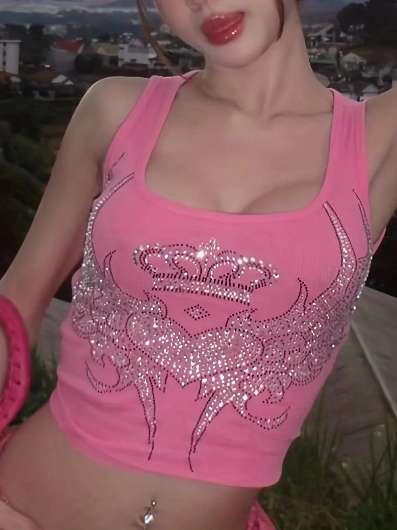 Women's Graphic Sleeveless Tank Top for Y2K Streetwear Casual Everyday Layered Fashion
