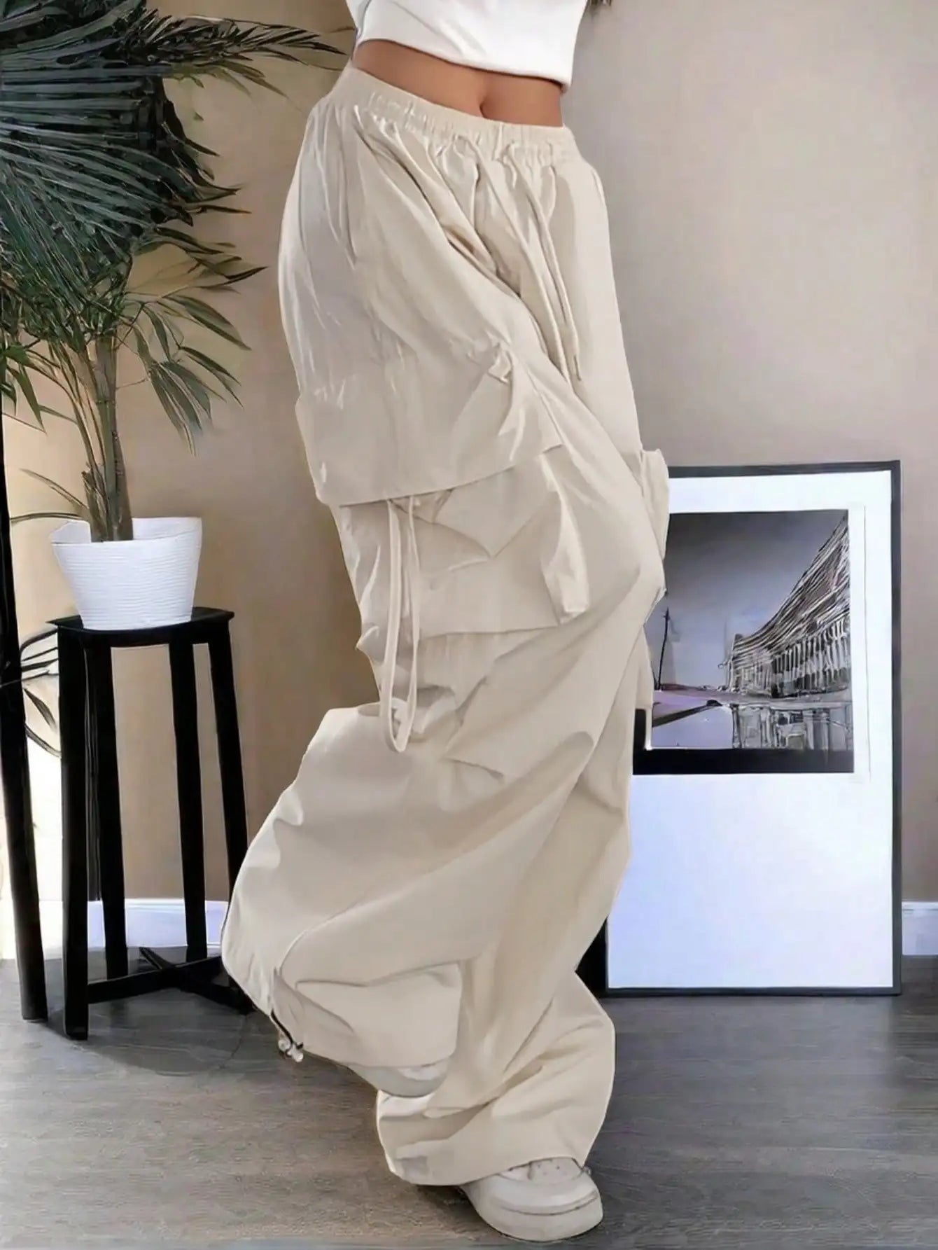 High Waist Cargo Pants with Flap Pockets Relaxed Wide Leg Streetwear Trousers