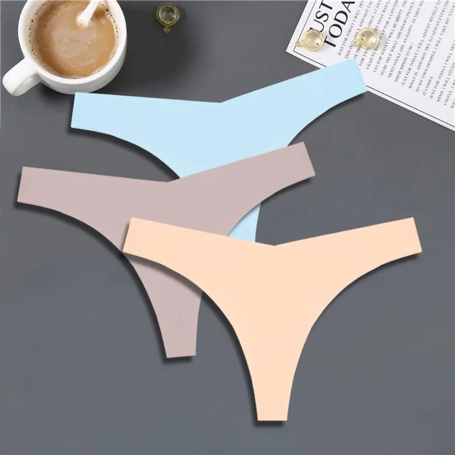 Seamless V-Waist Thong Panties Three-Pack with Smooth Athletic Finish