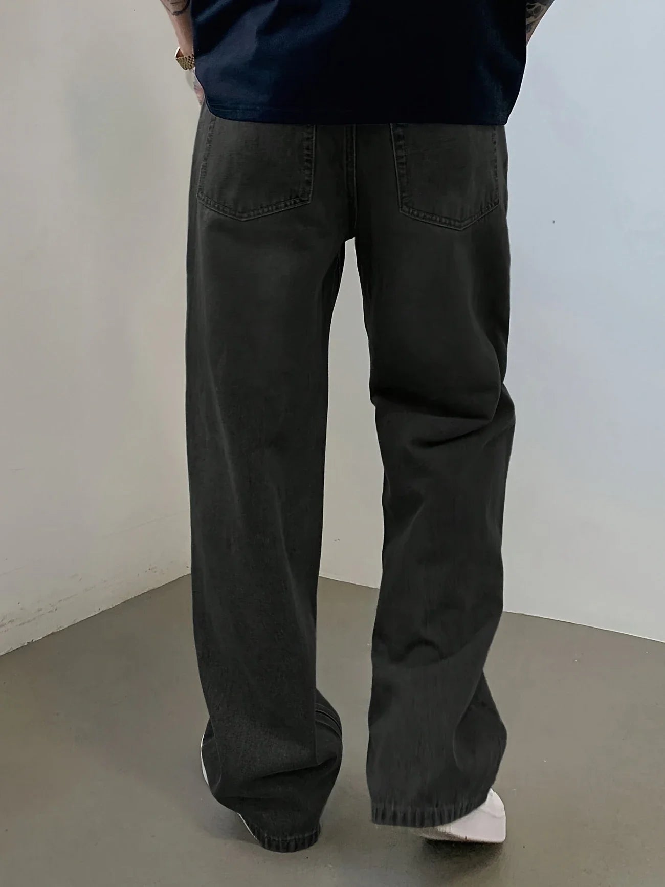 Men's Loose Fit Wide Leg Cotton Denim Jeans with Vintage Light Wash Streetwear Style