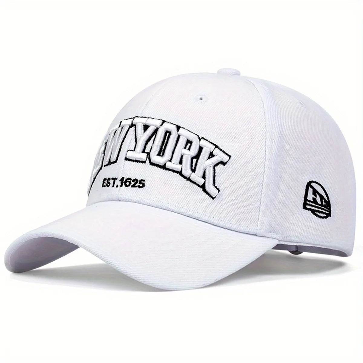 Minimalist Embroidered Baseball Cap with Adjustable Fit for Casual Everyday Streetwear Fashion Style