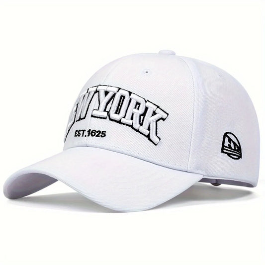 Minimalist Embroidered Baseball Cap with Adjustable Fit for Casual Everyday Streetwear Fashion Style