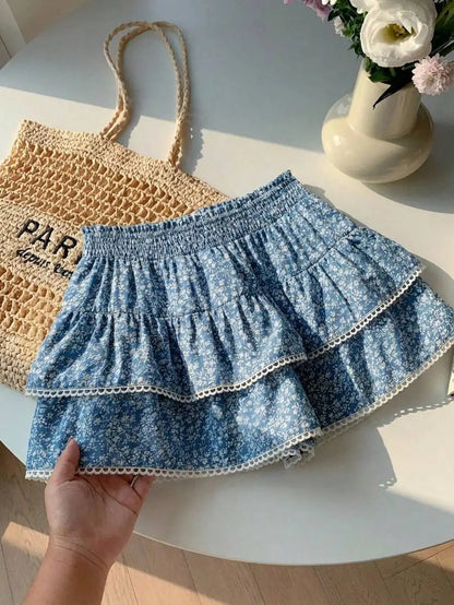 Tiered Ruffle Mini Skirt with Lace Hem Lightweight A-Line Design