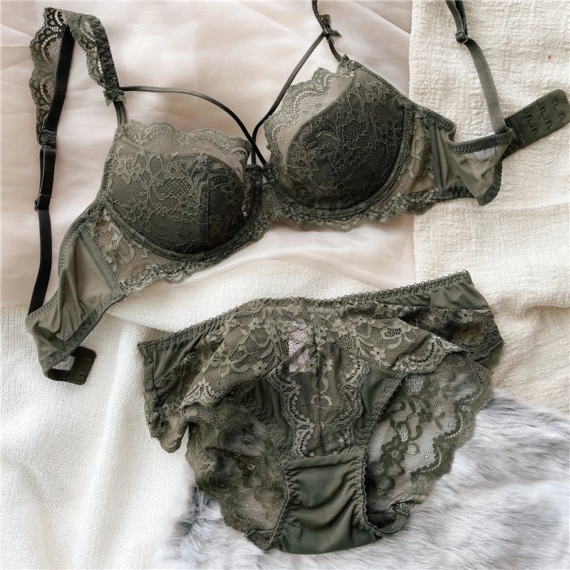 Rich Royal Blue Floral Lace Push-Up Bra and Scalloped Panty Set