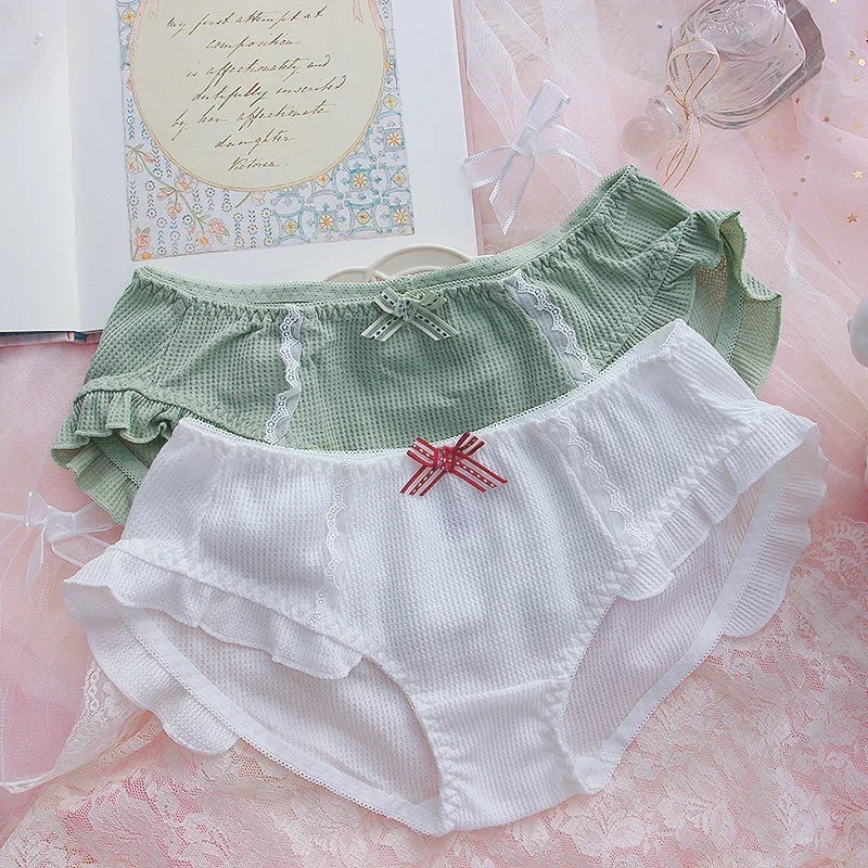Sweet White Ruffled Cotton-Blend Bralette and Panty Set