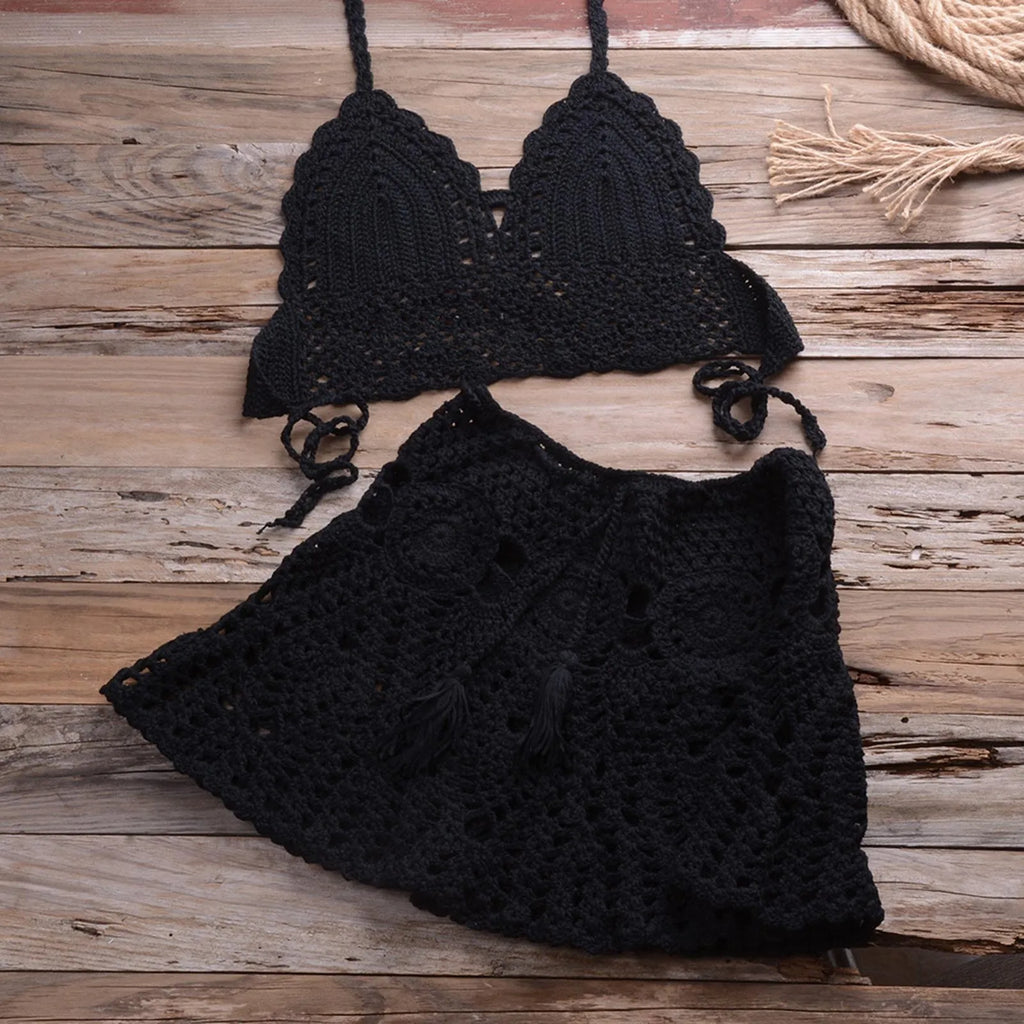 Women's Black Crochet-Style Cutout Bikini Set with Halter Neck Top, Openwork Detailing and Coordinated Two-Piece Swimwear