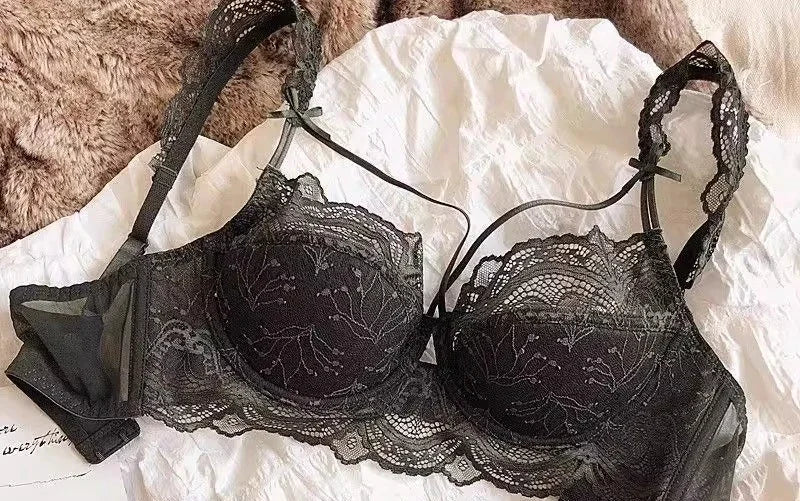 Crimson Red Textured Floral Lace Underwire Bra and Scalloped Panty Set