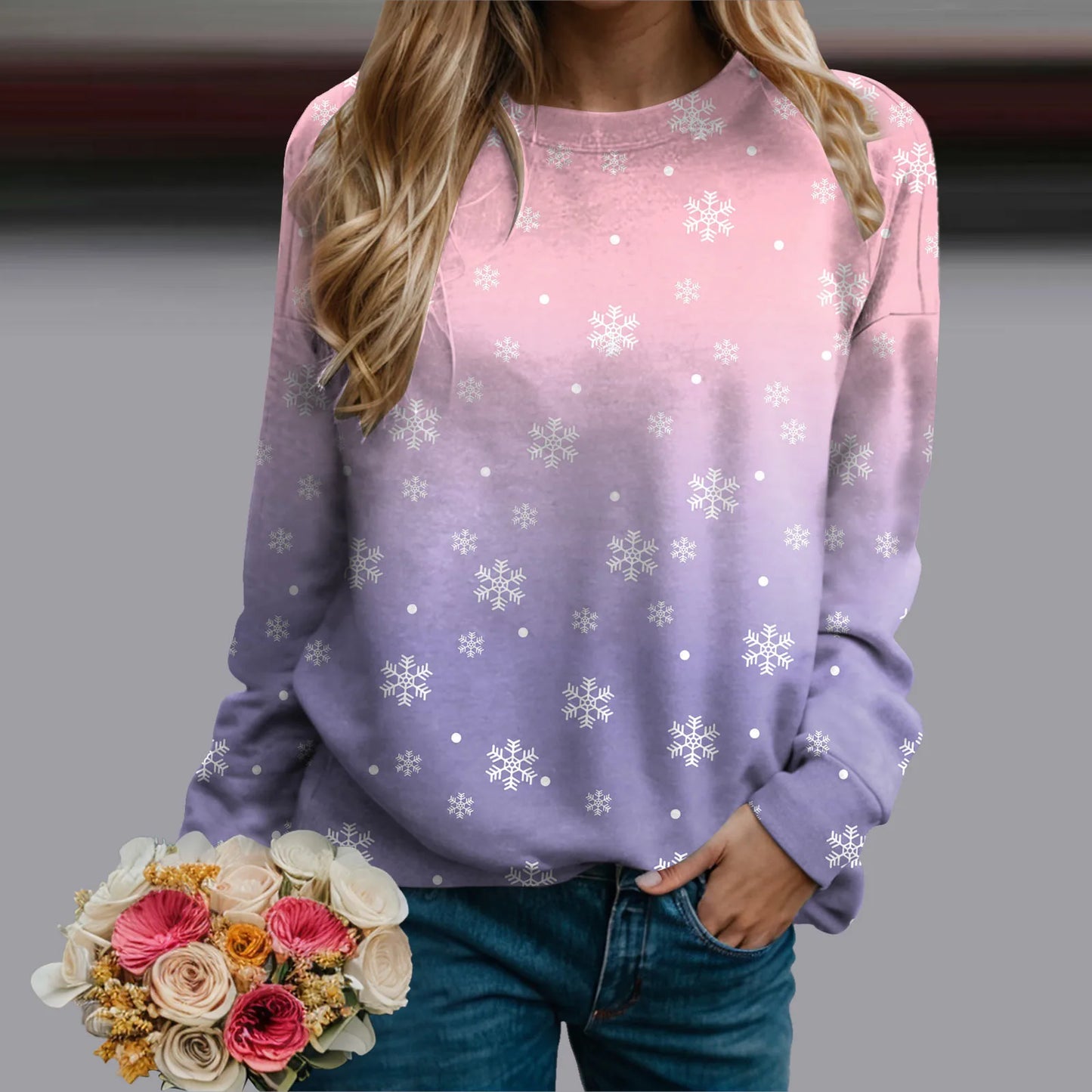Women's Snowflake Pattern Crew Neck Sweatshirt for Cozy Seasonal Casual Everyday Style