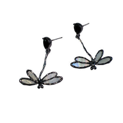 Vintage Gothic Dragonfly Charm Choker Necklace for Dark Feminine Alternative Fashion Styling