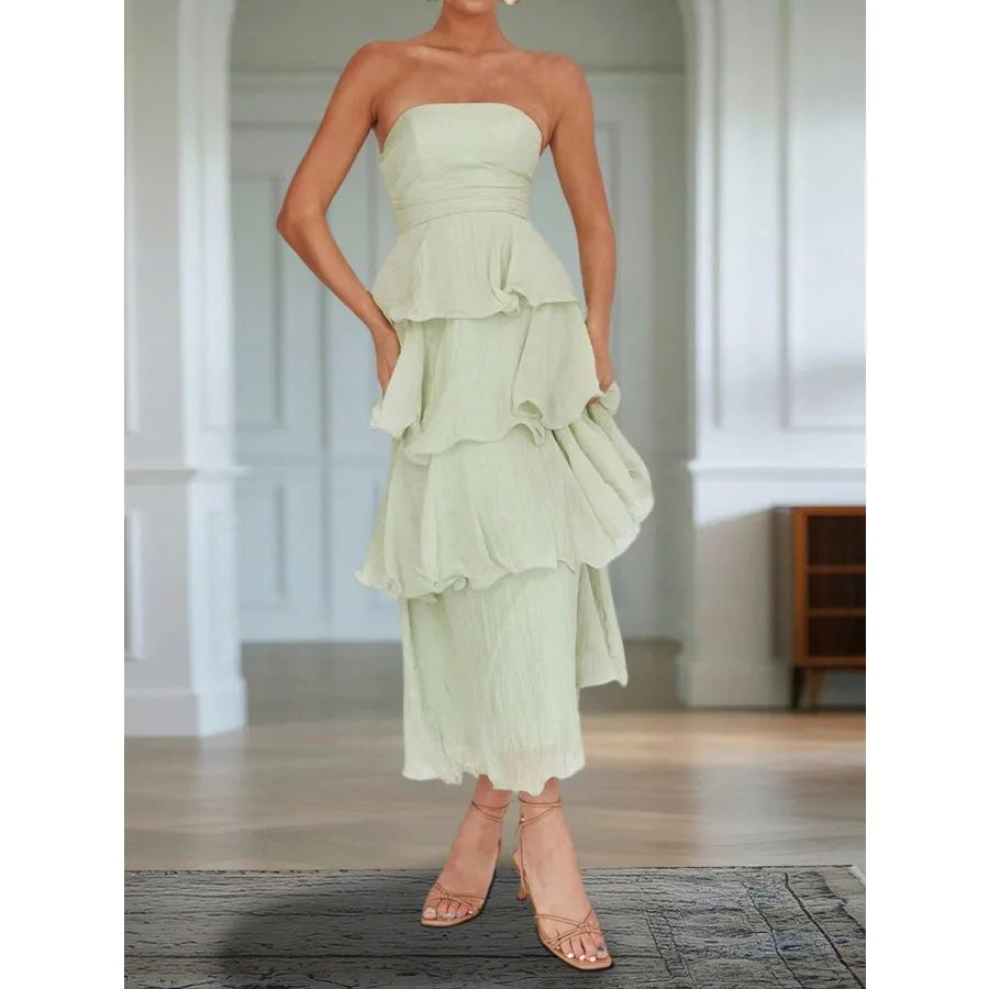 Strapless Tiered Maxi Dress with Ruffle Layers and Flowing Silhouette