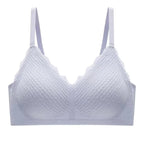 Textured Lilac Seamless Bra with Scalloped V-Neckline and Adjustable Straps