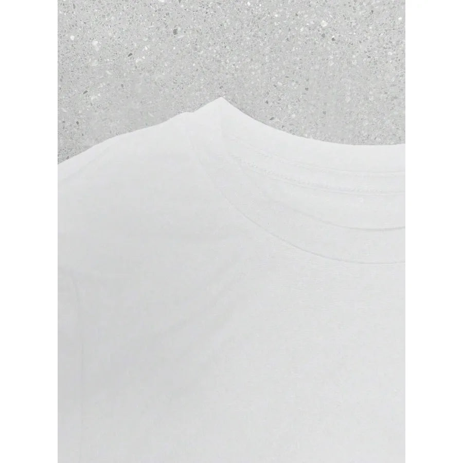 Alternative Graphic Crop Tee with Vintage Inspired Artwork and Streetwear Edge