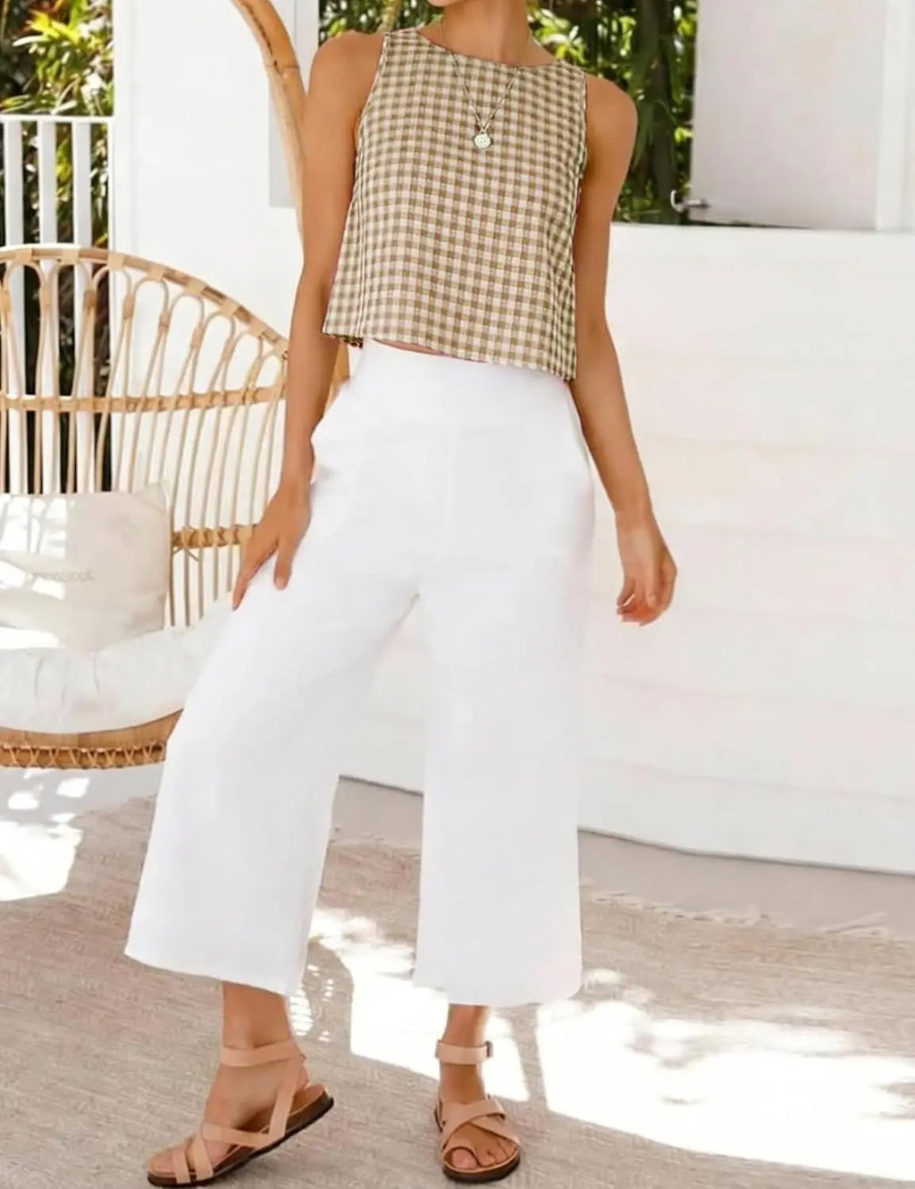 Gingham Sleeveless Crop Top with Minimalist Silhouette and Vintage Inspired Style