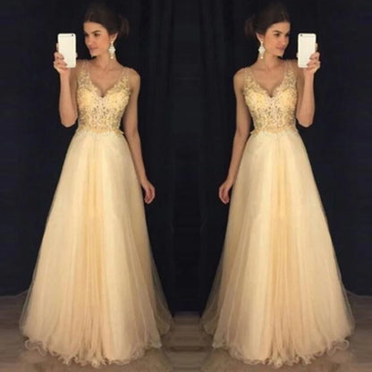 Elegant Layered Tulle Evening Gown with Gothic Princess Fashion Silhouette