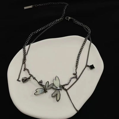 Vintage Gothic Dragonfly Charm Choker Necklace for Dark Feminine Alternative Fashion Styling