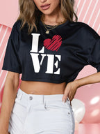 Women's Heart Graphic Crop Top for Casual Everyday Streetwear Modern Fashion Style