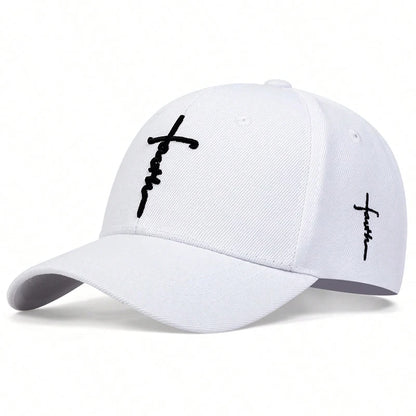 Minimalist Embroidered Baseball Cap with Curved Brim for Contemporary Streetwear Casual Fashion