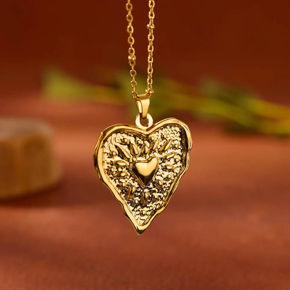 Layered Heart Pendant Necklace for Dark Feminine and Alternative Fashion