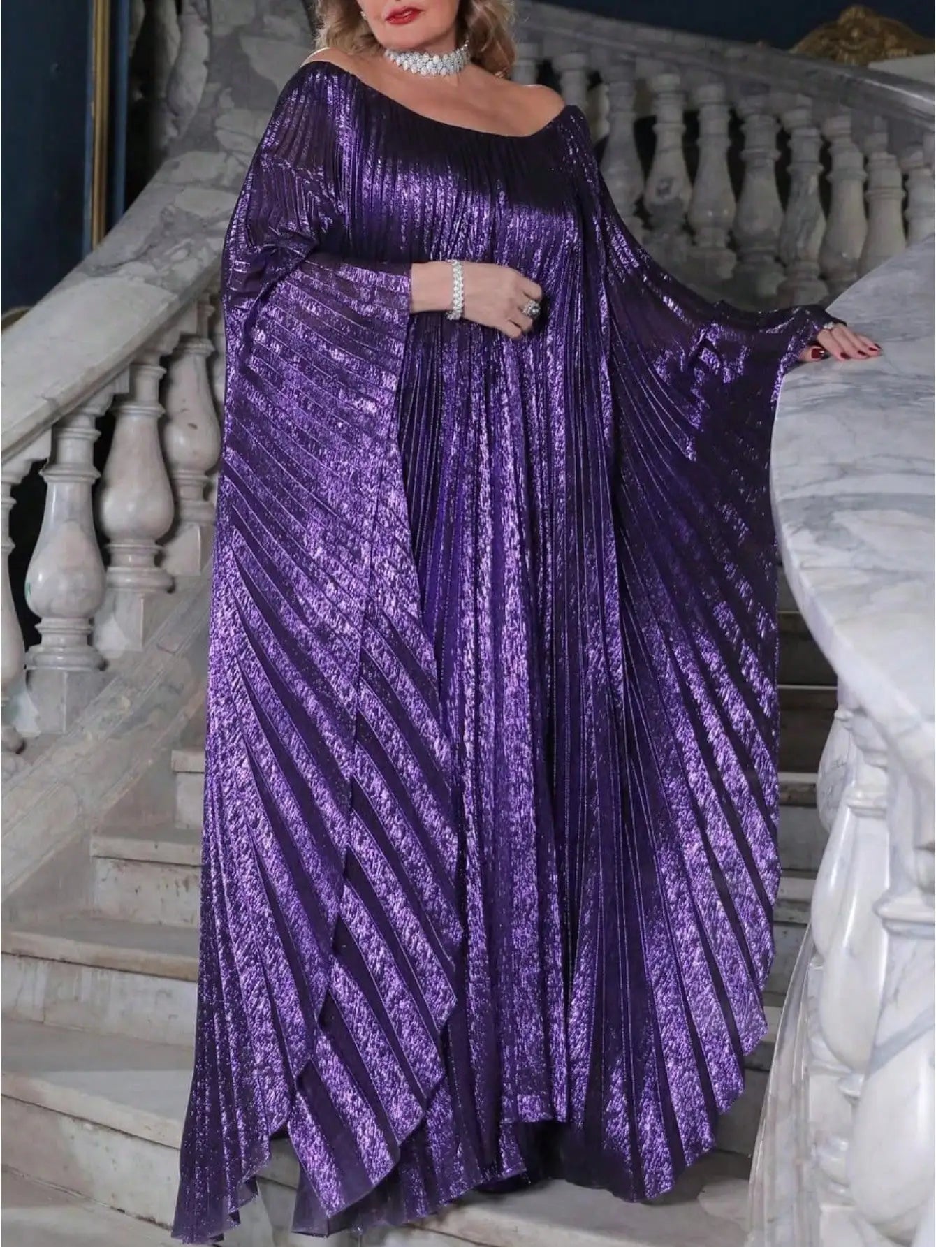 Oversized Pleated Kaftan Maxi Dress with Dramatic Gothic Streetwear Aesthetic