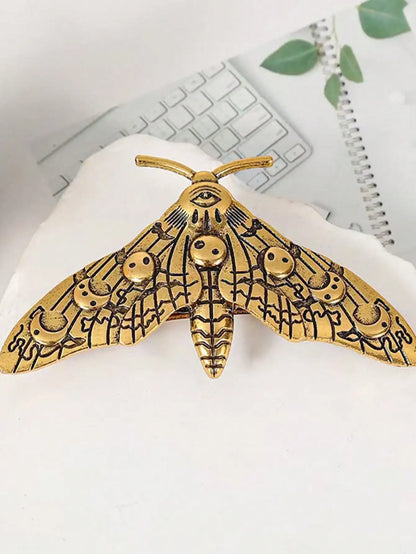 Vintage Moth Hair Clip Gothic Nature Inspired Statement Fashion Accessory