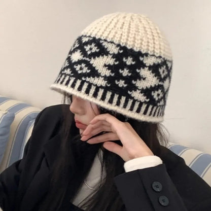 Retro Fisherman Style Knit Beanie with Ear Coverage for Casual Outdoor Winter Streetwear Comfort