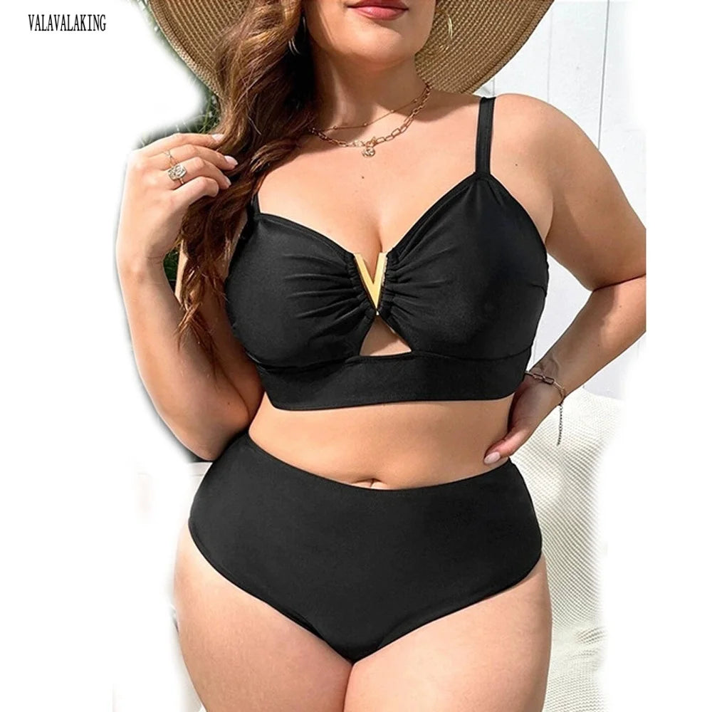 Plus-Size Solid Black High-Waisted Bikini with V-Notch Hardware