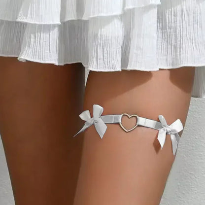 Lace Heart Thigh Garter Set Romantic Gothic Alternative Fashion Accessory