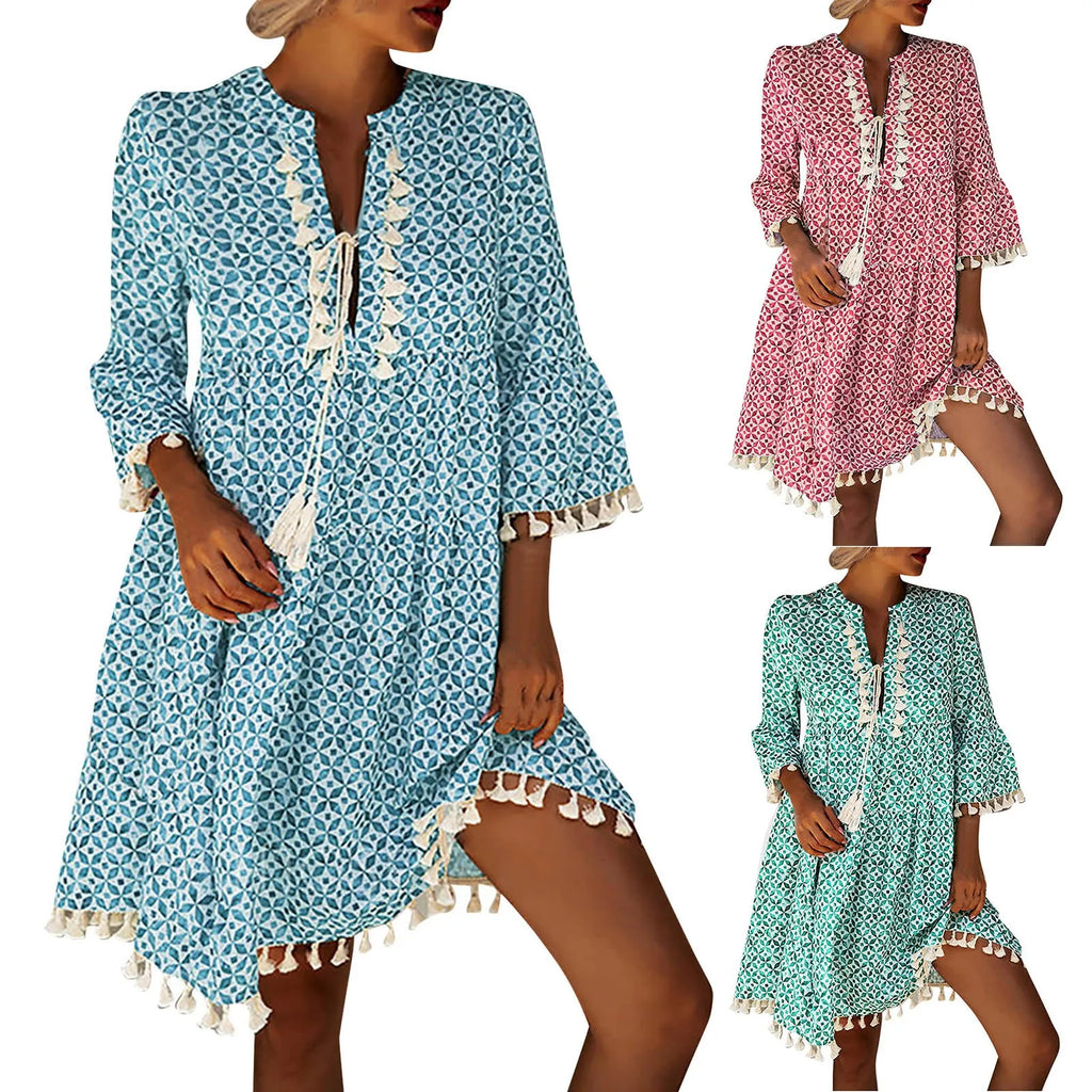 Relaxed Bohemian Tassel-Trimmed Shift Dress in Teal Geometric Print