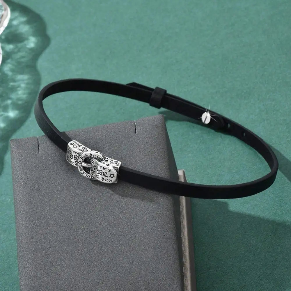 Vintage Velvet Choker Necklace with Ornamental Bow Inspired Pendant Detail