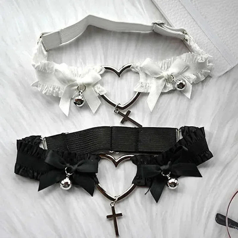 Lace Heart Thigh Garter Set Romantic Gothic Alternative Fashion Accessory