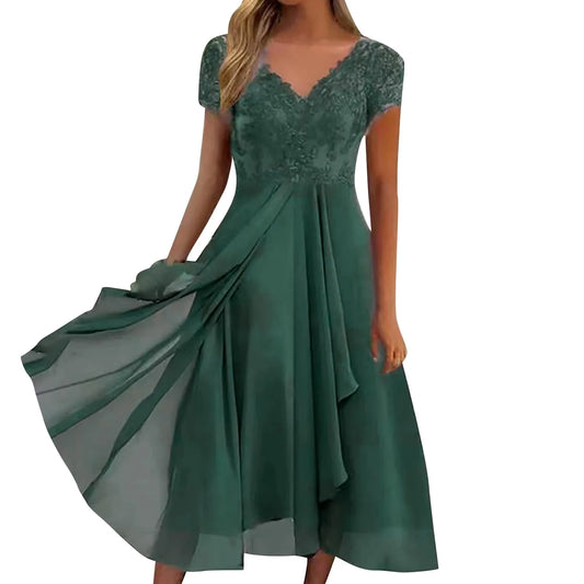 Elegant Lace Bodice Flowing Chiffon Alternative Fashion Midi Dress