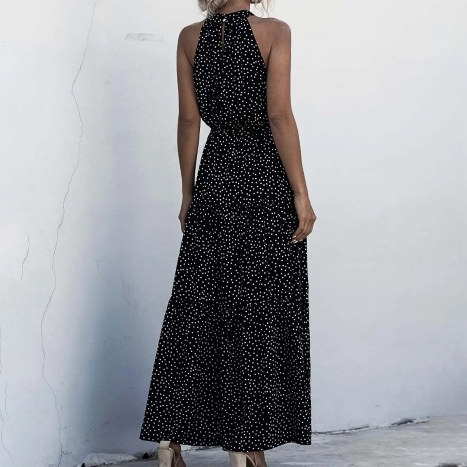 Halter Neck Polka Dot Maxi Dress with Sleeveless A-Line Silhouette