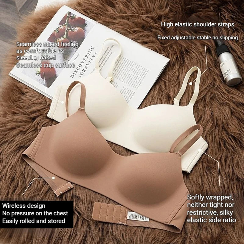 Seamless Wire-Free Molded Bra with Double-Strap Detailing