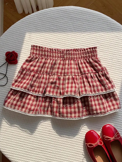 Tiered Ruffle Mini Skirt with Lace Hem Lightweight A-Line Design