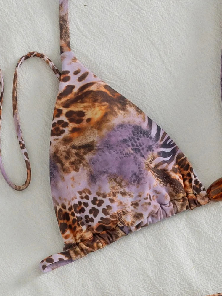 Four-Piece Leopard Print Vacation Ensemble with High-Waisted Skirt and Matching Top