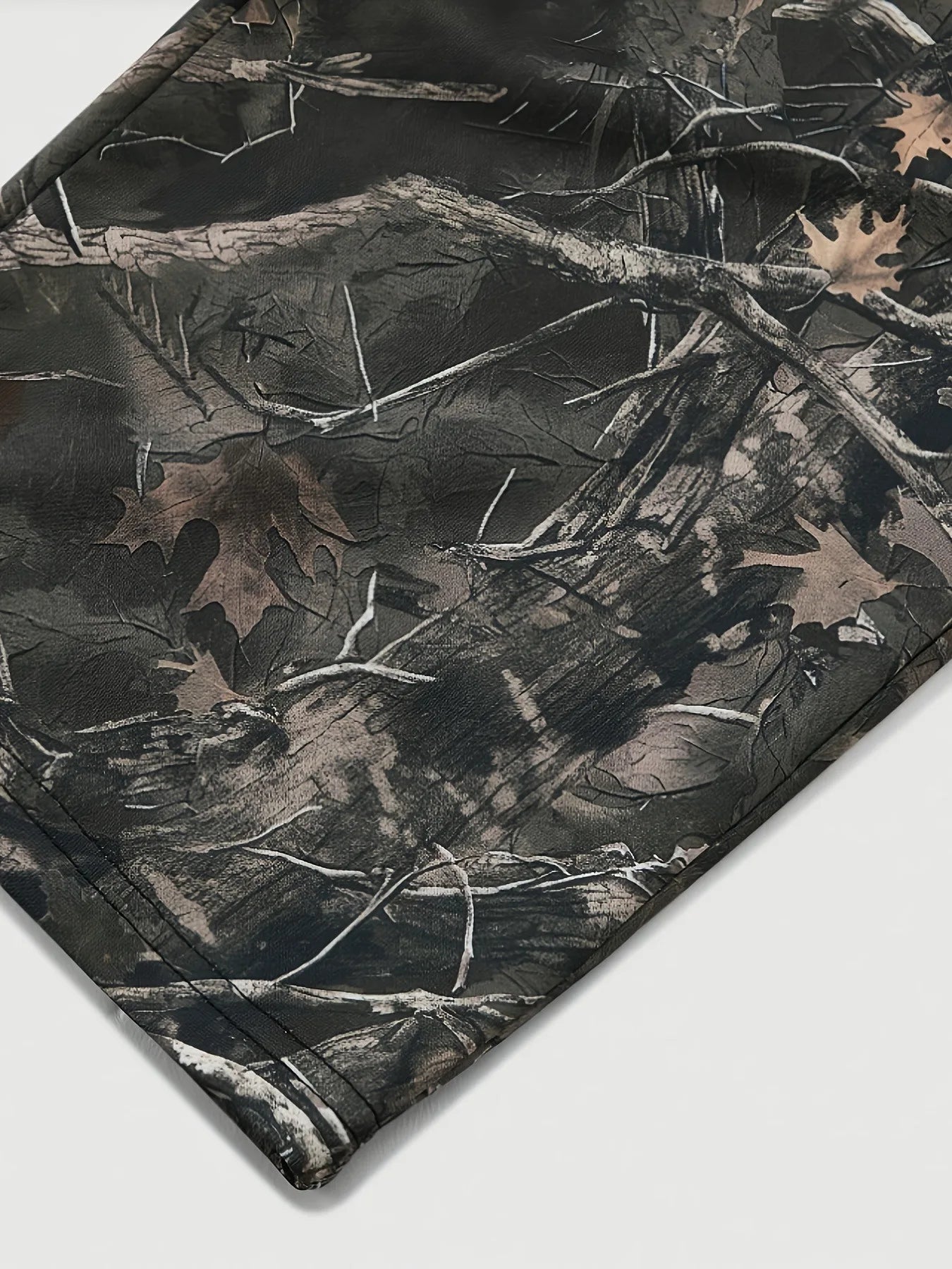 Men's Loose Fit Camouflage Print Sweatpants with Relaxed Streetwear Everyday Casual Style