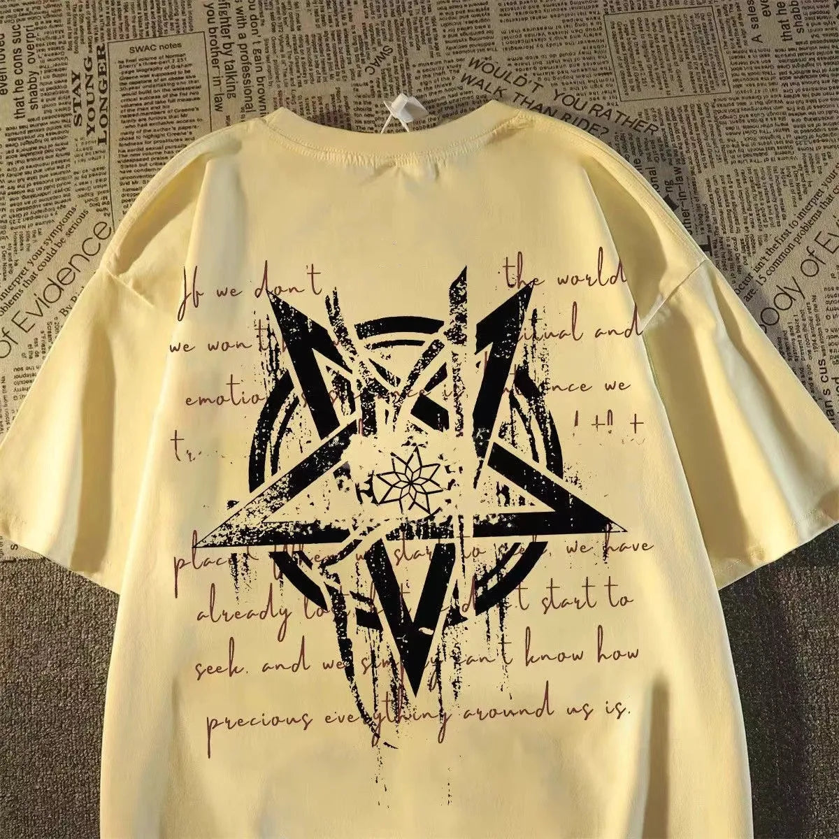 Oversized Geometric Star Graphic Cotton T-Shirt with Alternative Streetwear Design